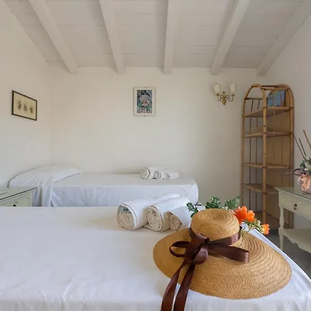 Bilocale A Picco Sul Mare - Vivere Housing * 马里纳-迪-皮特拉桑塔